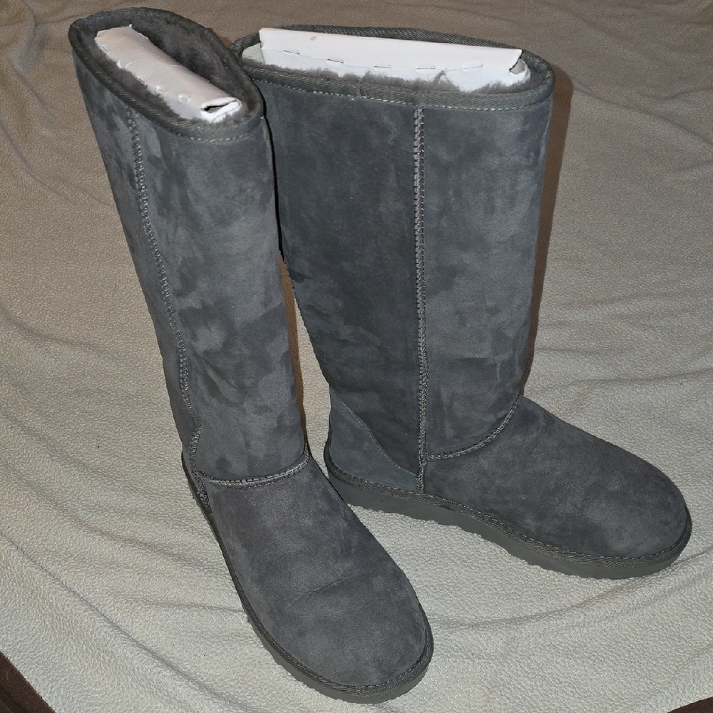UGG Womens Classic Tall  II Boots Grey #1016224 GRY Size 10